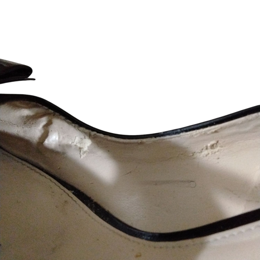 Coach Scarlet Black Patent Leather Peep Toe Bow Heel Pumps Women’s Size 9 B - Picture 12 of 14